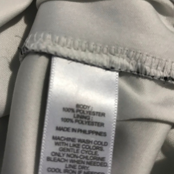 EXPRESS Black and White Pattern Racerback Top - Picture 8 of 8